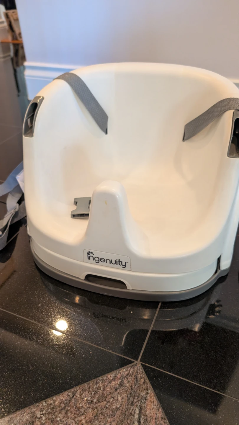 Ingenuity Baby Base 2-in-1 Booster Feeding Seat w/Tray - photo 4