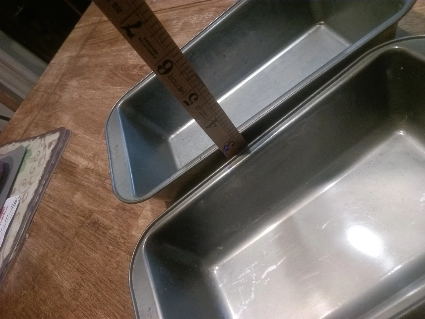 Two Metal Loaf Pans - photo 2