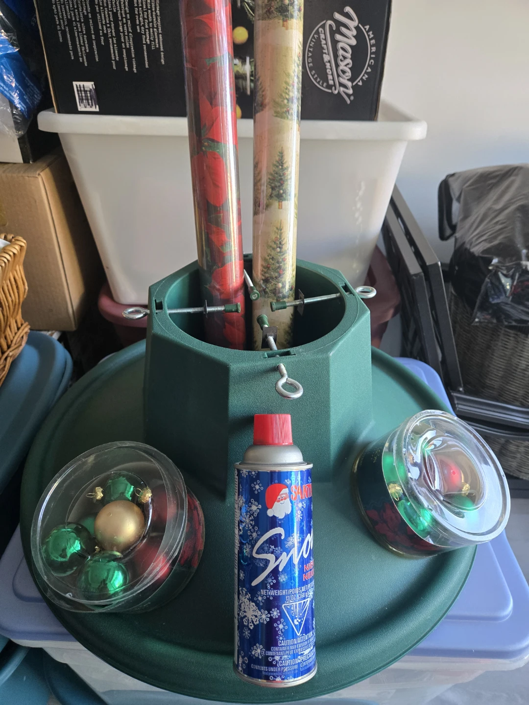 Green Christmas Tree Stand