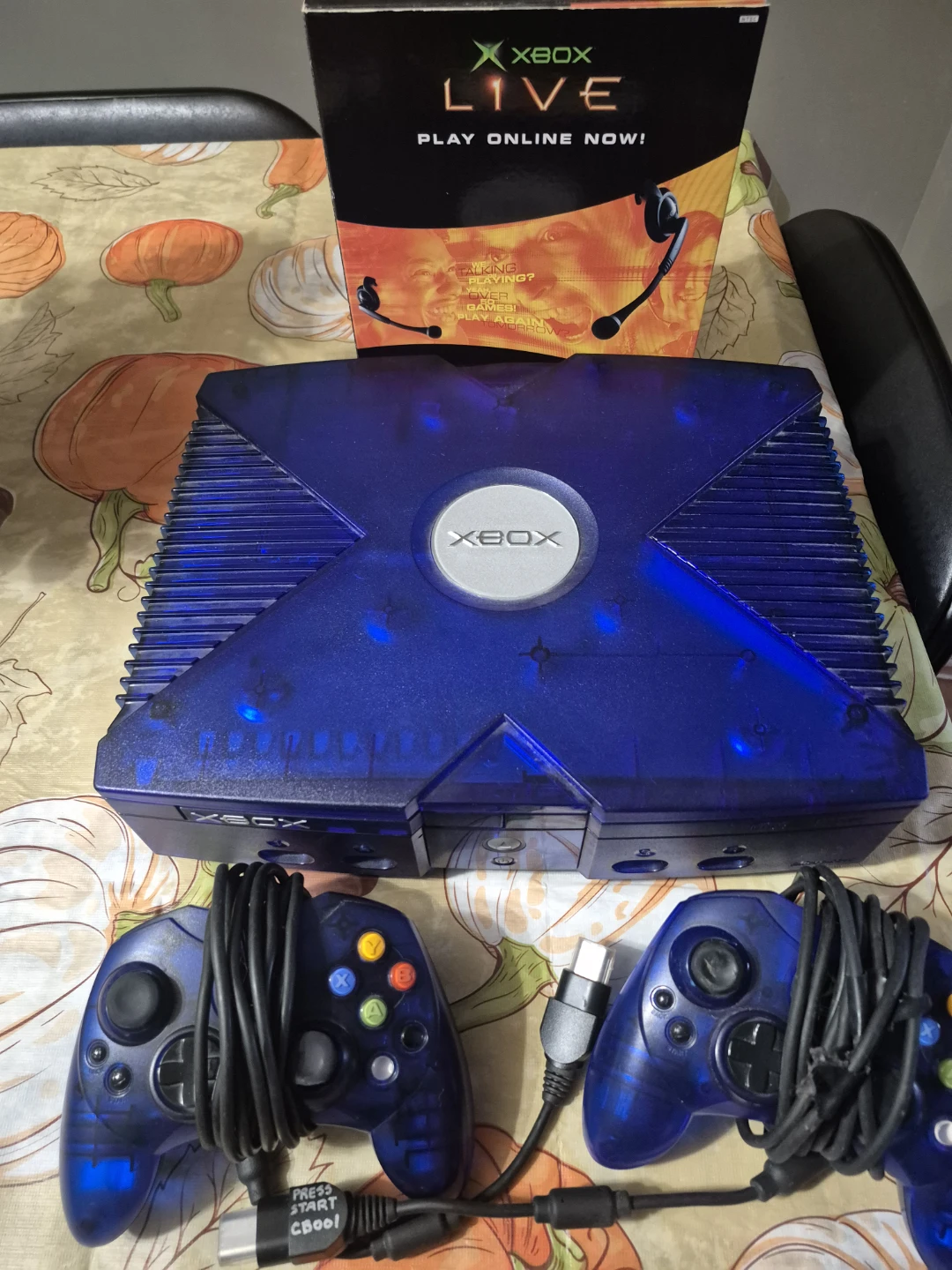 Microsoft Xbox Halo 2 Canadian Edition Console - photo 3