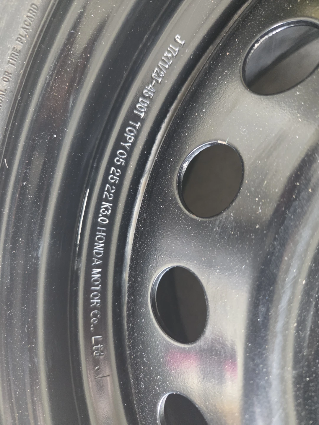 Set of 4 Michelin Latitude Winter Tires on Steel Rims - photo 2