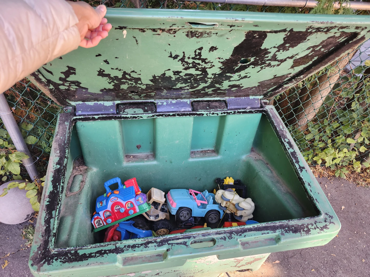 Green The SOS Storage Bin - photo 2