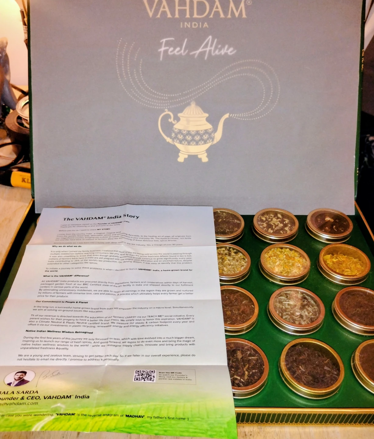 VAHDAM India Tea Selection Box - photo 3
