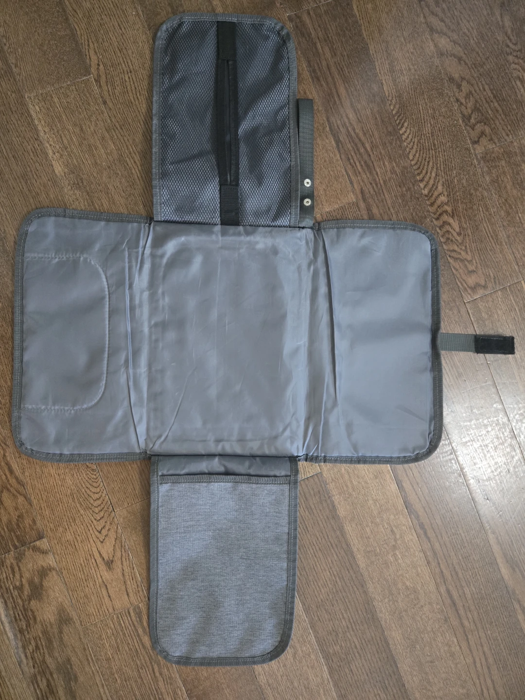 Diaper Bag + Portable Changing Pad - photo 4