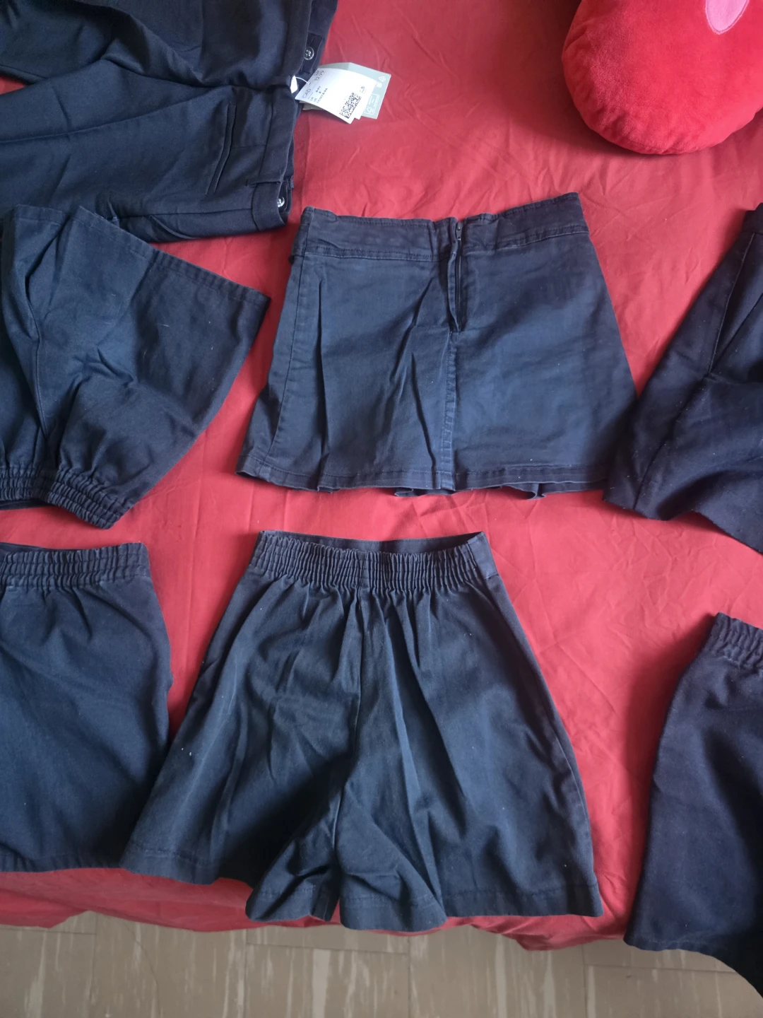 Set of navy blue school uniform shorts $8 each - photo 3