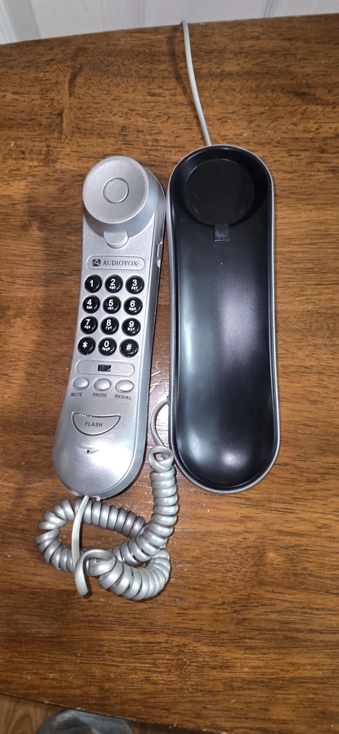Audiovox AXT600 Wall-Mount Telephone