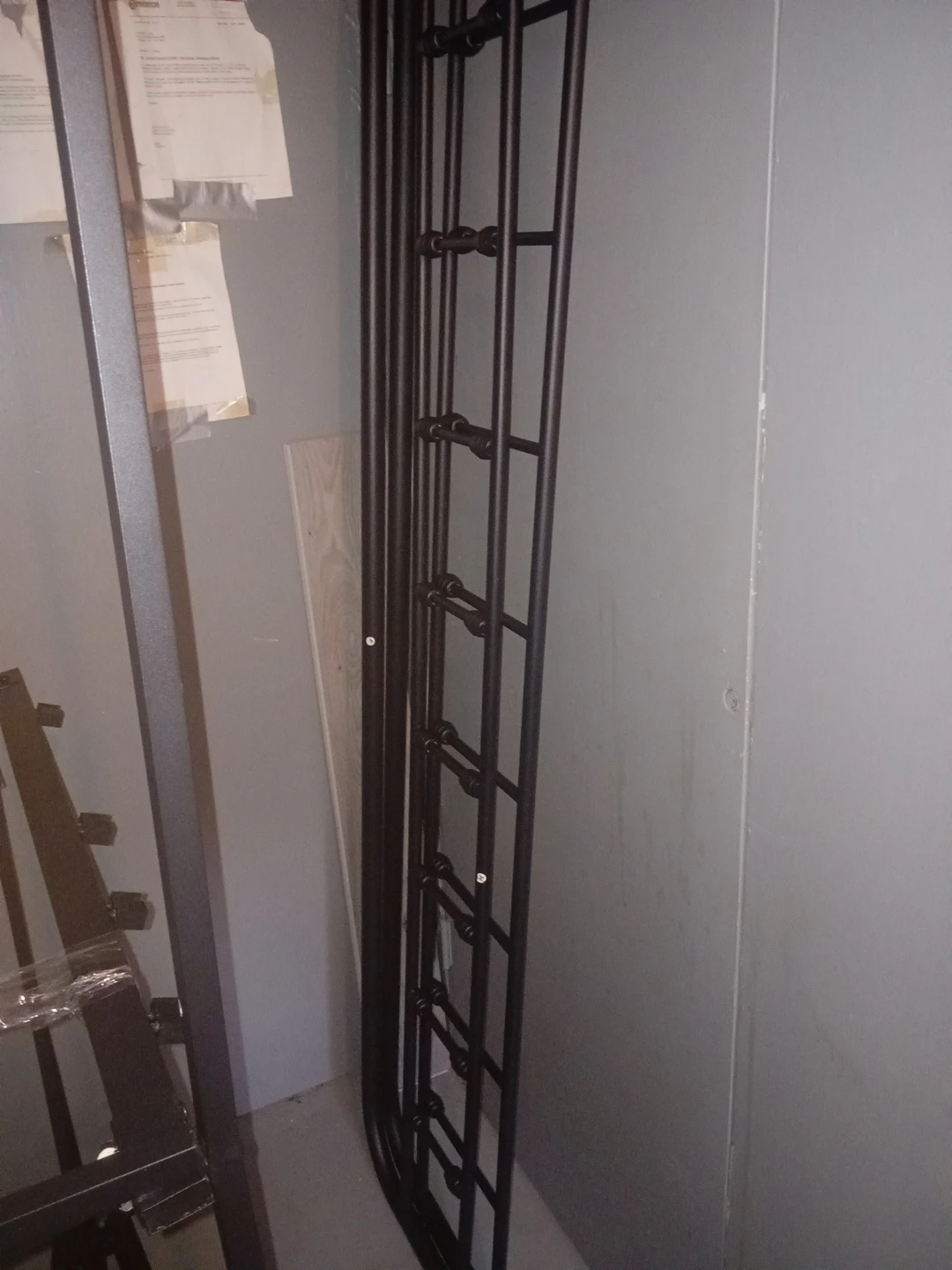 Black Metal king-size bed Frame - photo 2
