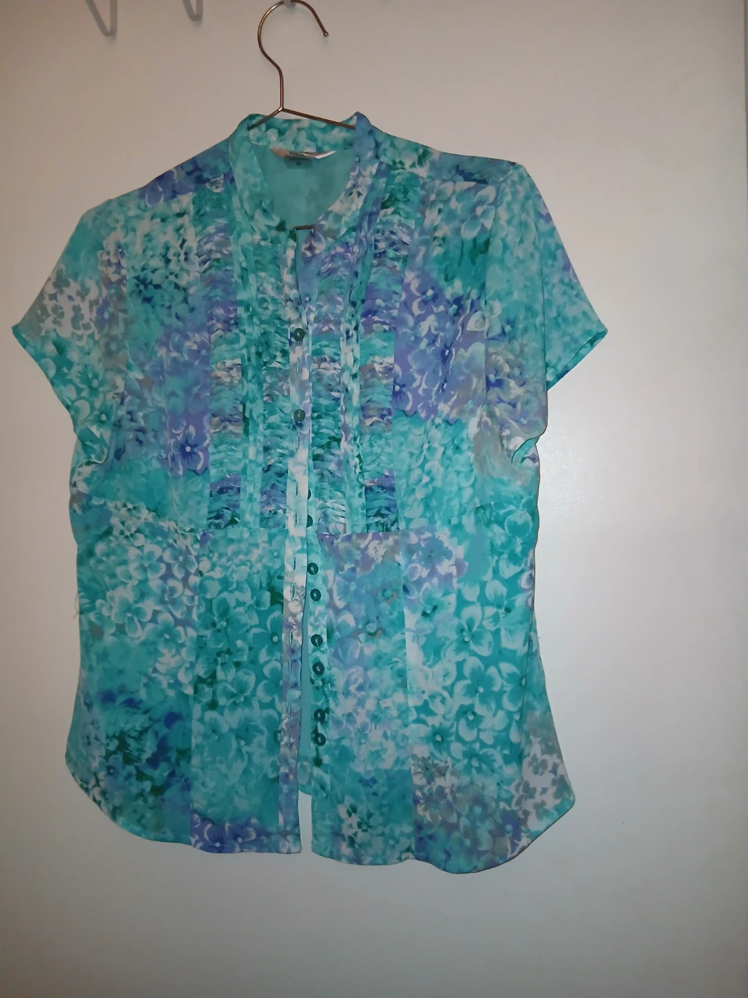 Assorted Women's Button-Down Shirts - photo 2