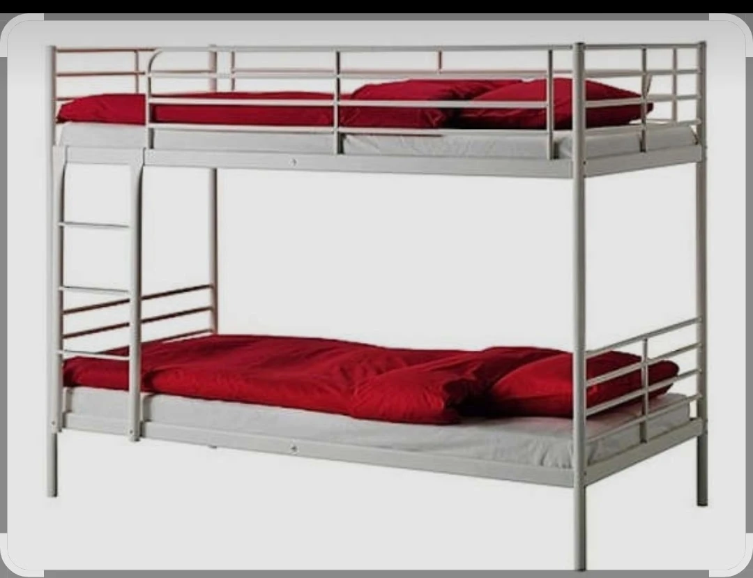 White Metal Twin Bunk Bed - photo 2