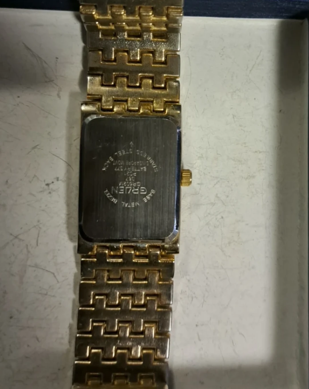 Unisex Gruen Quartz Gold Tone Watch - photo 2