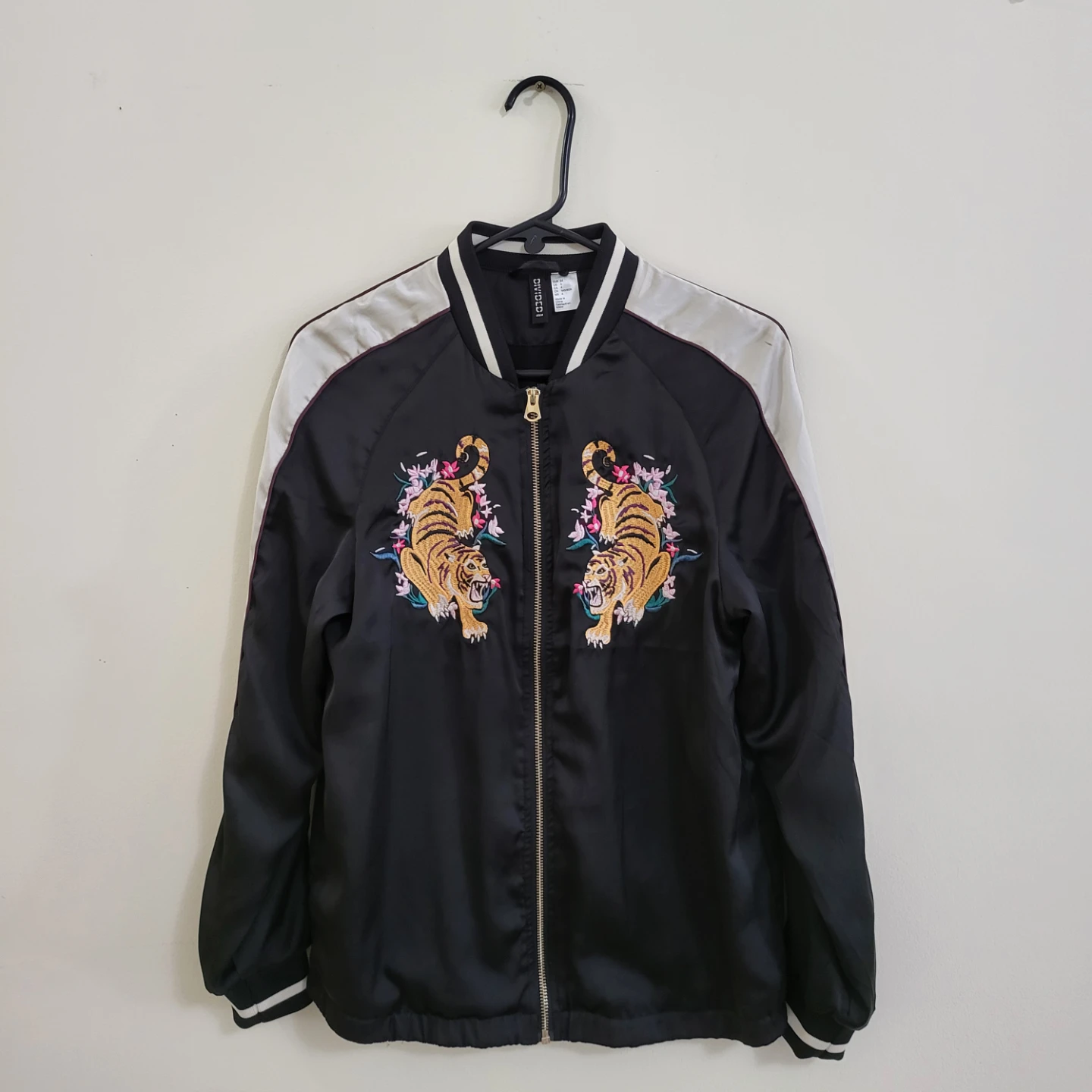 H&M Embroidered Tiger Satin Bomber Jacket (Size US 4 / XS)