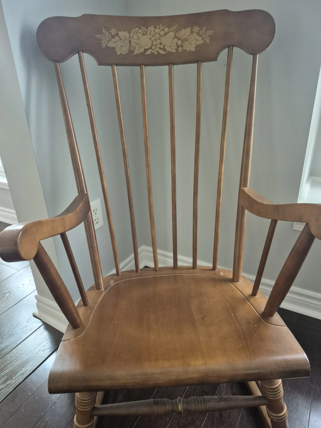 Wooden rocking chair - photo 2