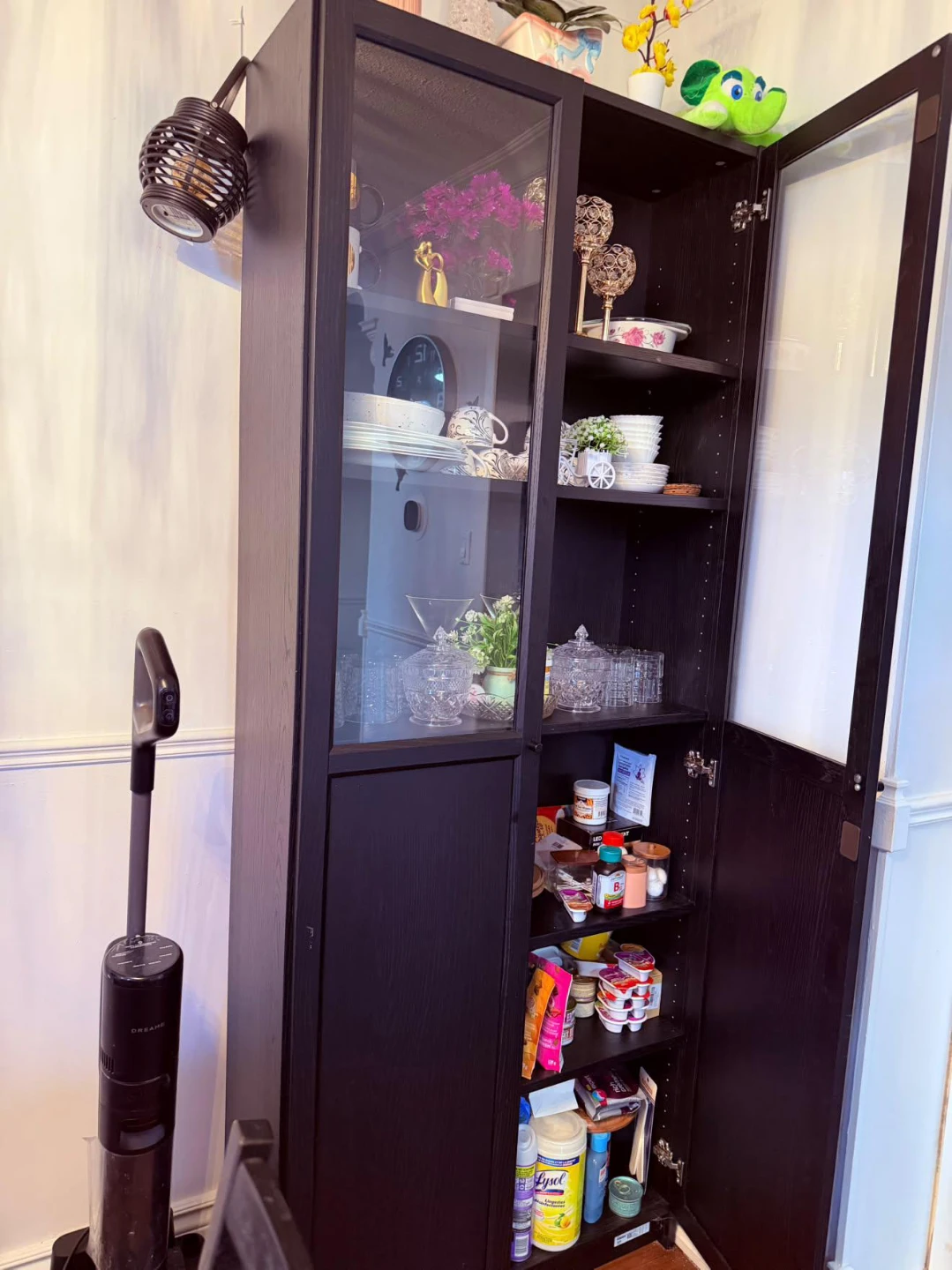 IKEA Billy Glass Door Cabinet - photo 2