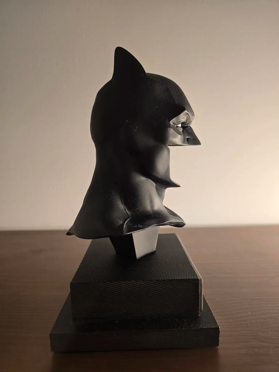 DC Collectibles Batman Rebirth Bust Limited Edition - photo 2