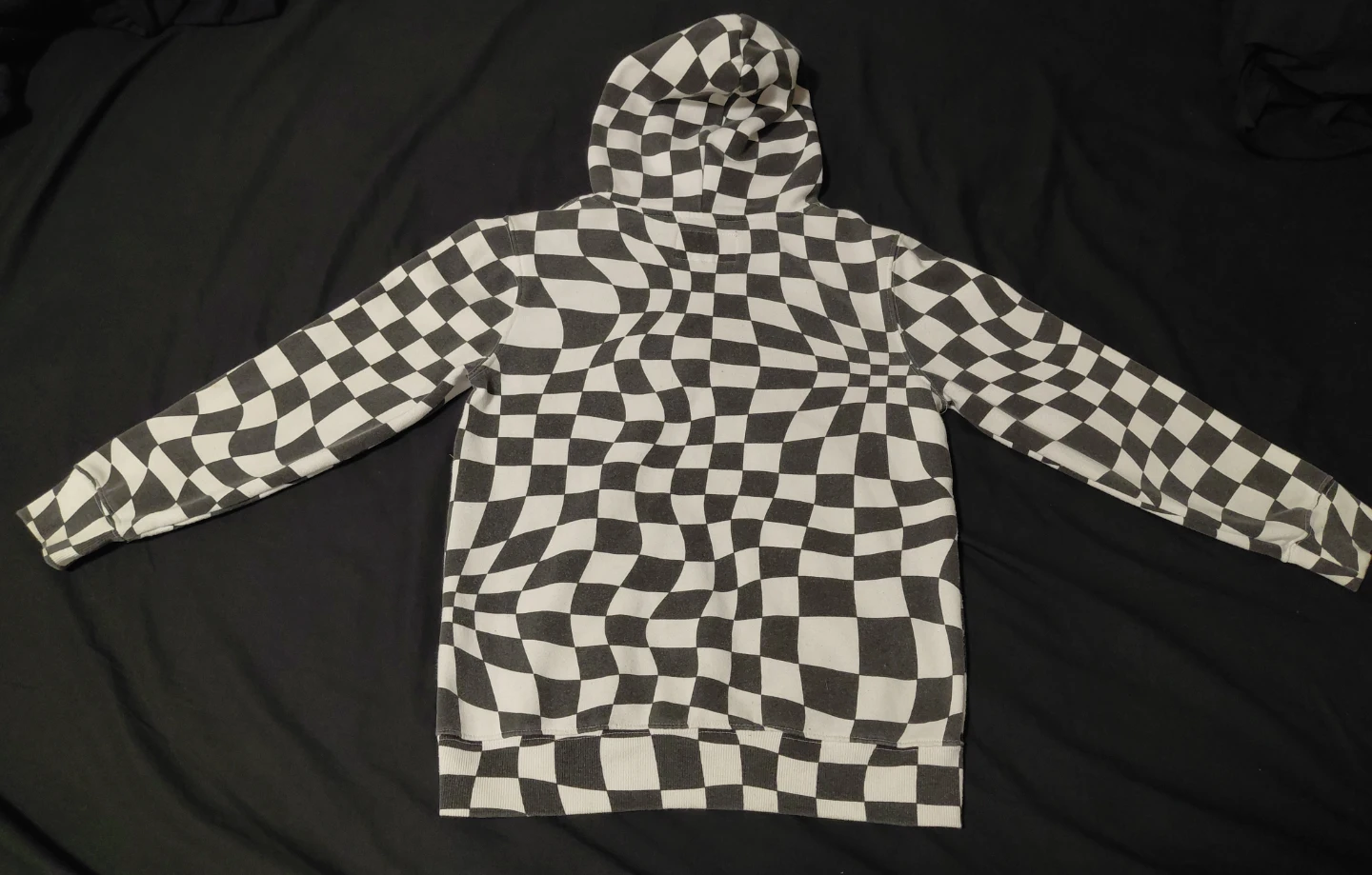 Black and White Checked Hoodie - photo 4