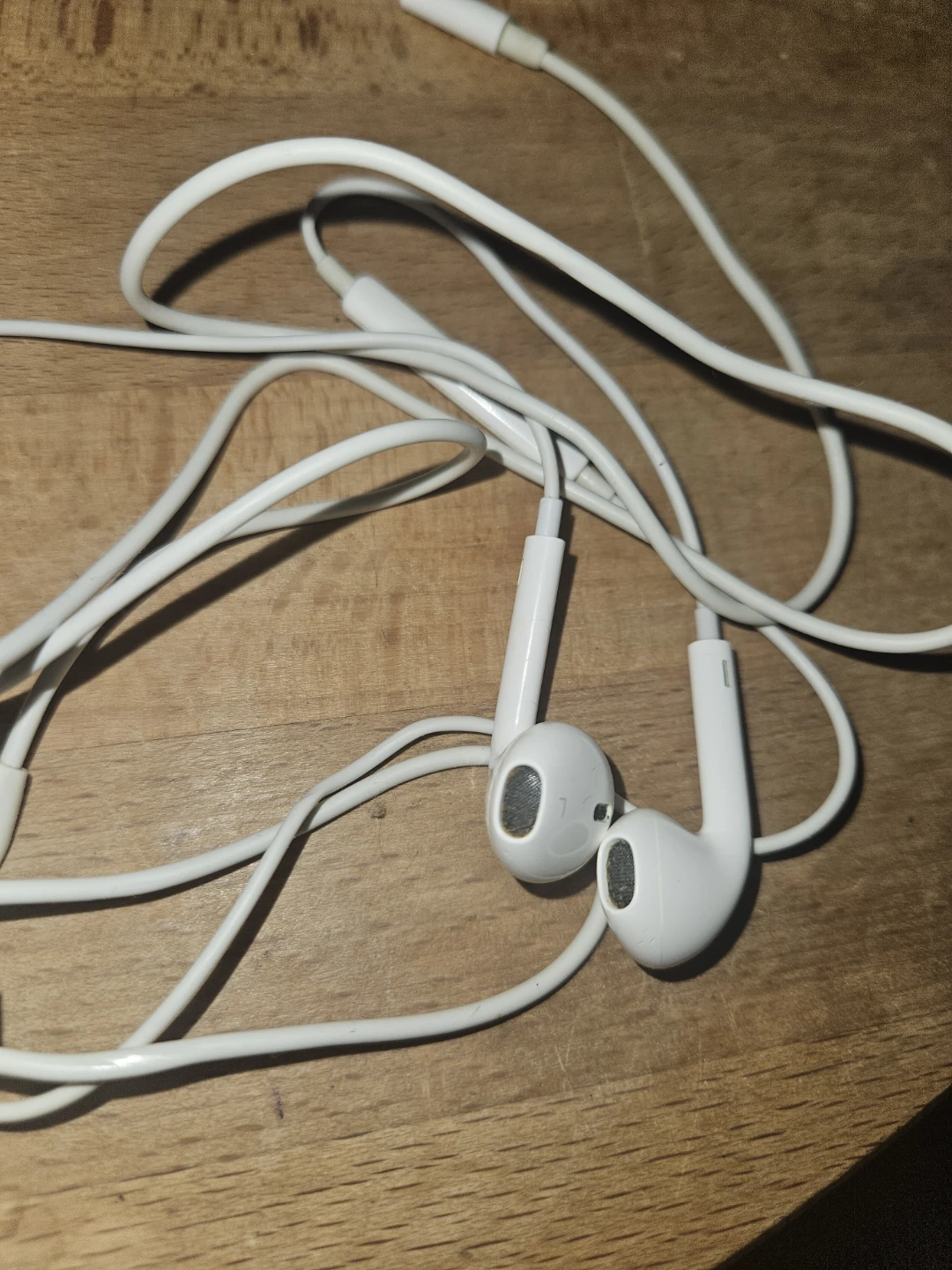 Apple EarPods with Lightning Connector - photo 4