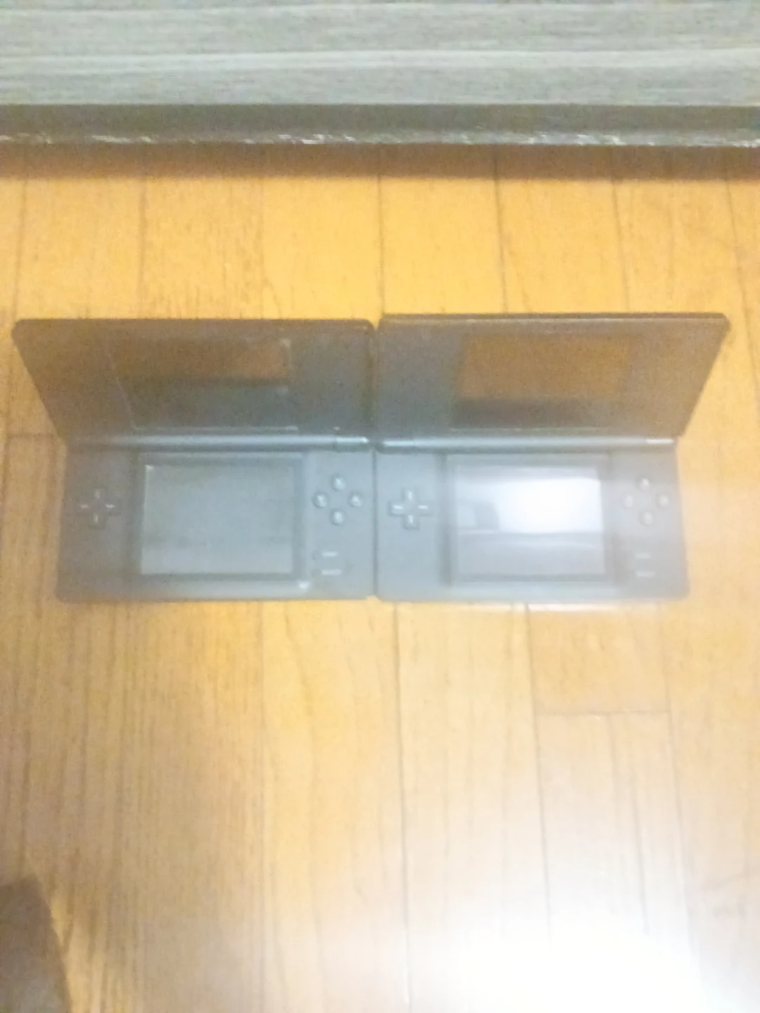 2 Nintendo DS Lite handheld consoles - photo 2
