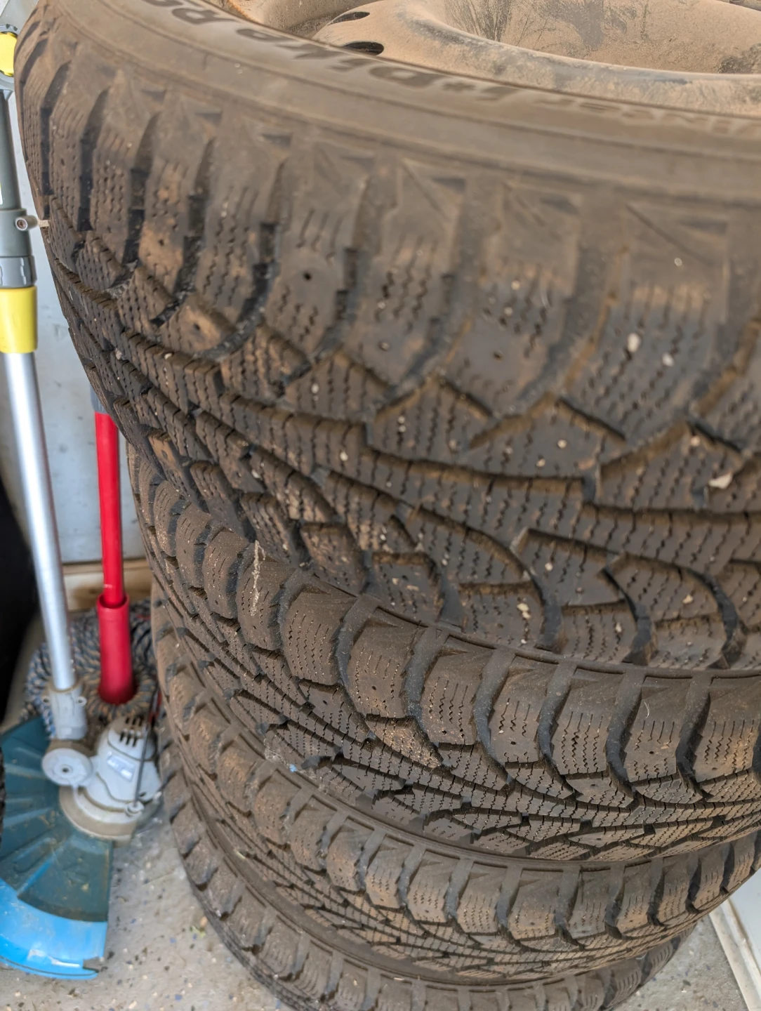 Hankook Winter Tires with Steel Rims - photo 2