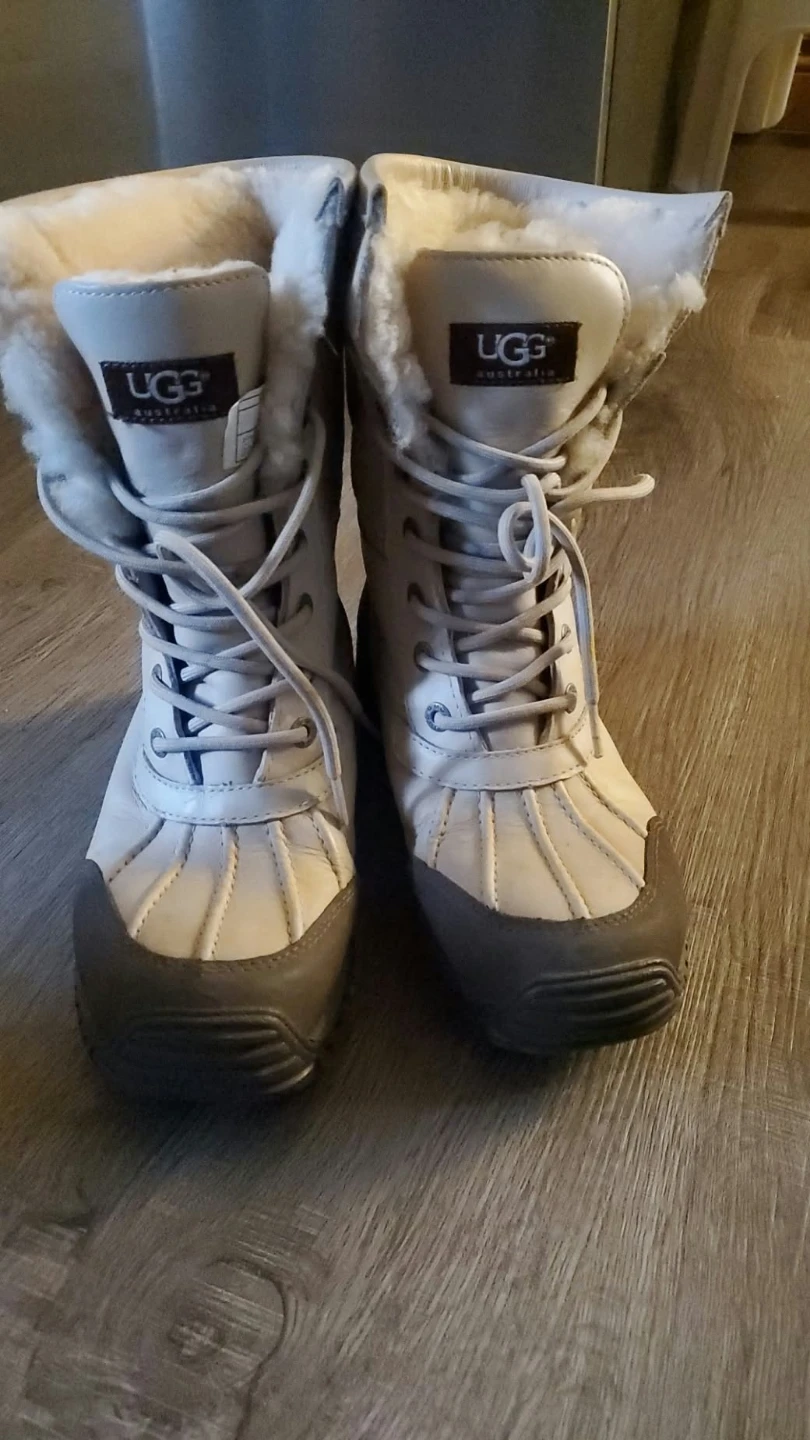 UGG Women's Boots Size 7 - photo 2
