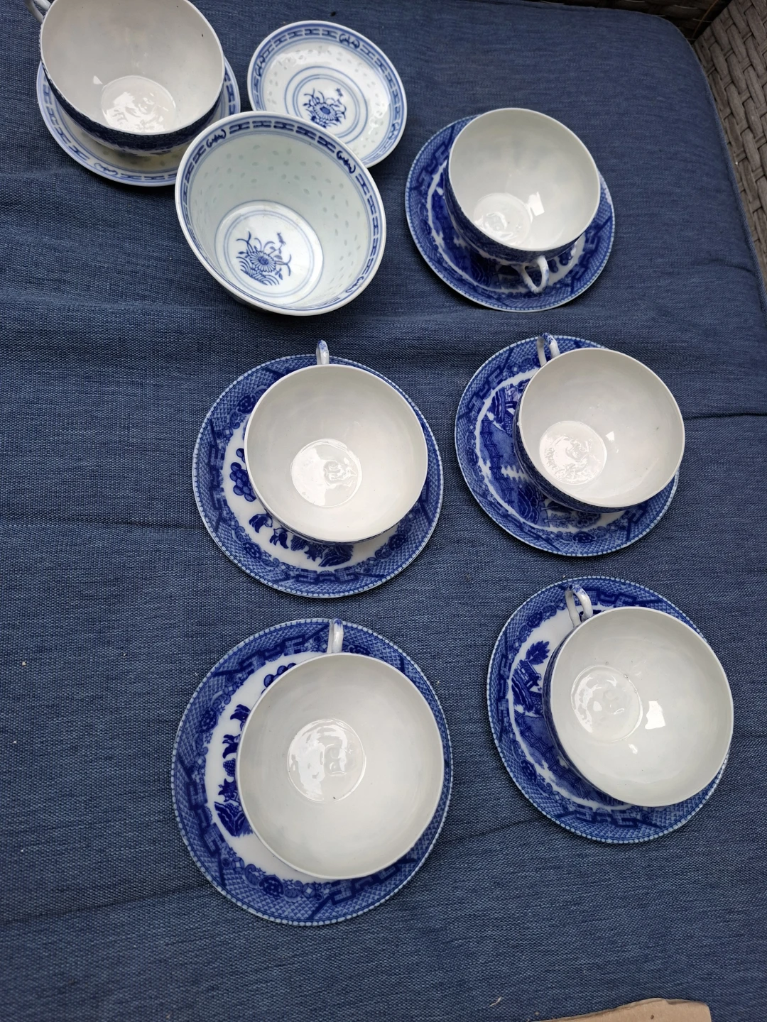 Blue Willow Tea Cup and Saucer Set - photo 4