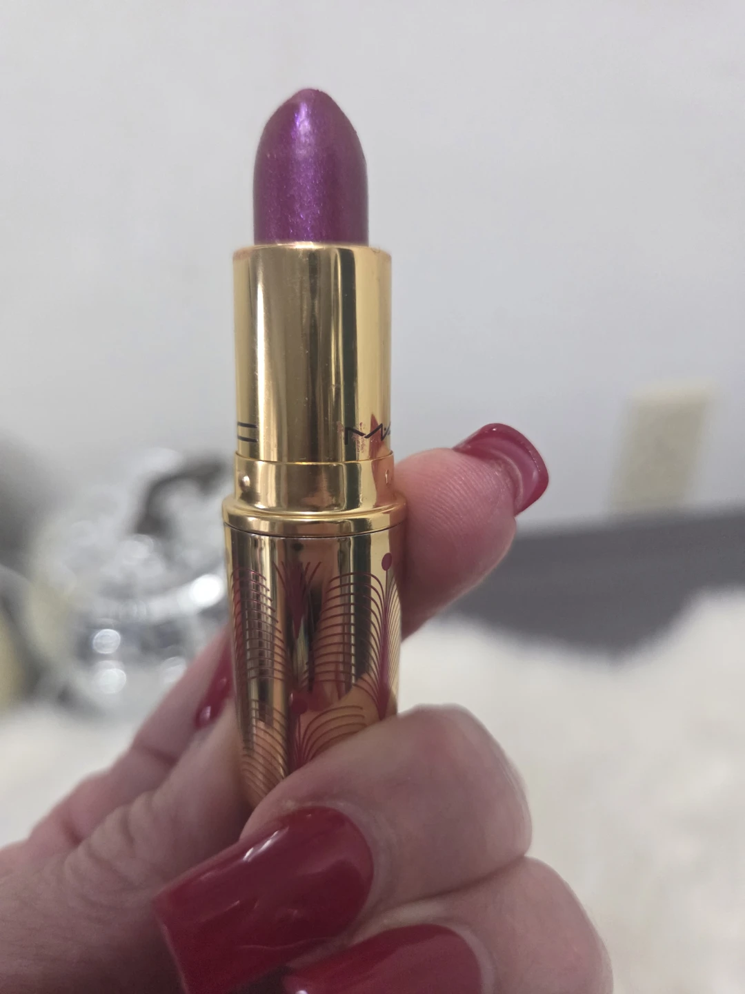 MAC Frost Lipstick in Magenta - photo 4