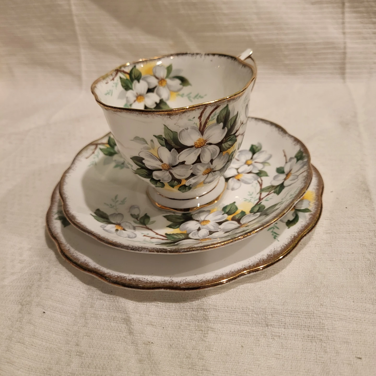 Royal Albert White Dogwood Tea Trio