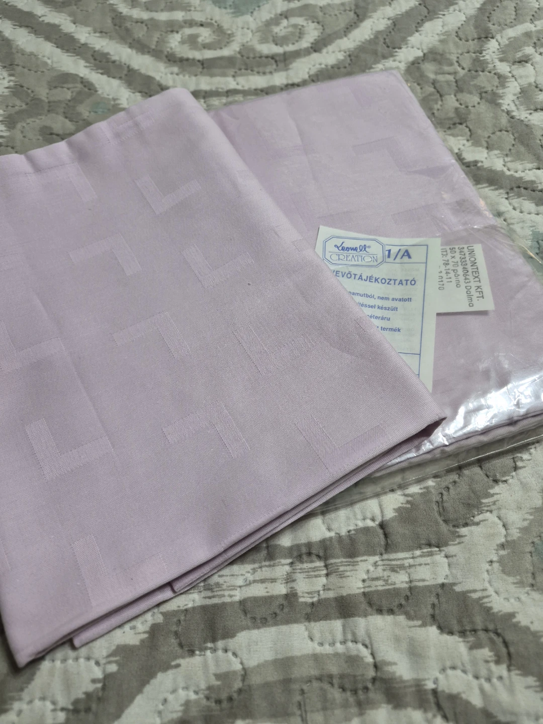 Beautiful Vintage Pair of Pillow Covers - photo 4