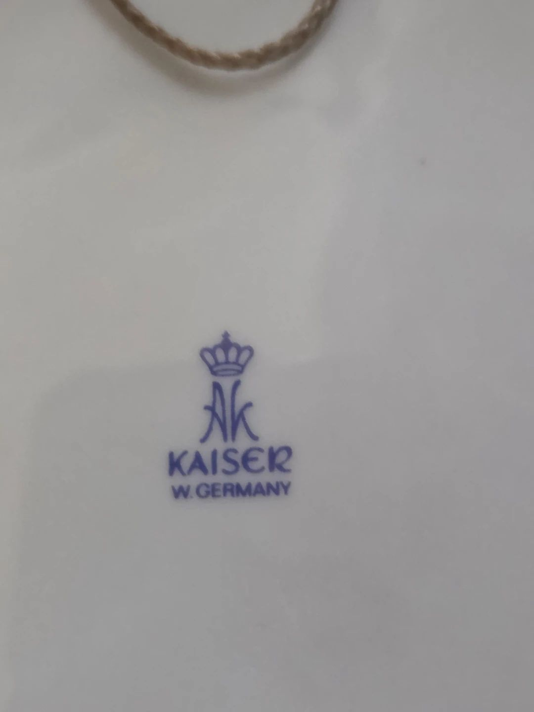 Kaiser W. Germany Decorative Floral Plate - photo 3