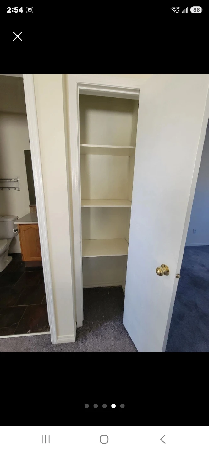 Private Room for Rent - photo 3