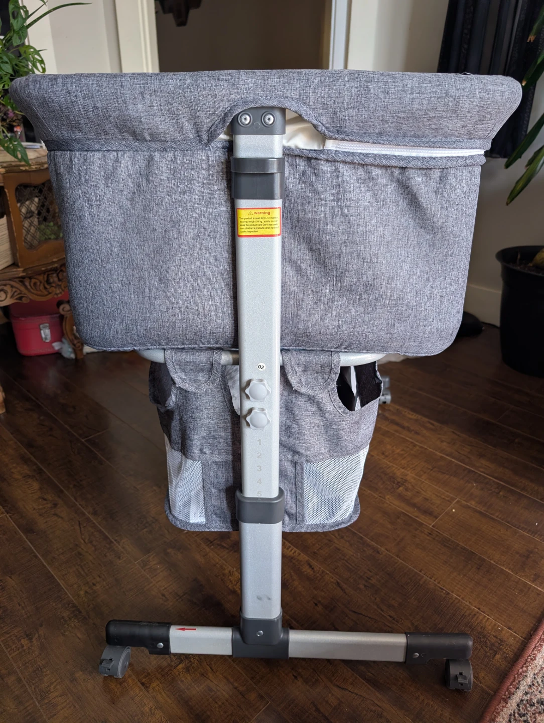 Baby Bedside Bassinet with Canopy - photo 3