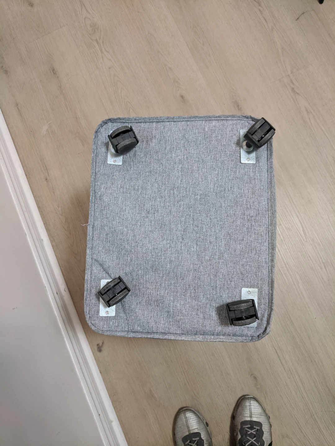 Grey Rolling Laundry Hamper - photo 4