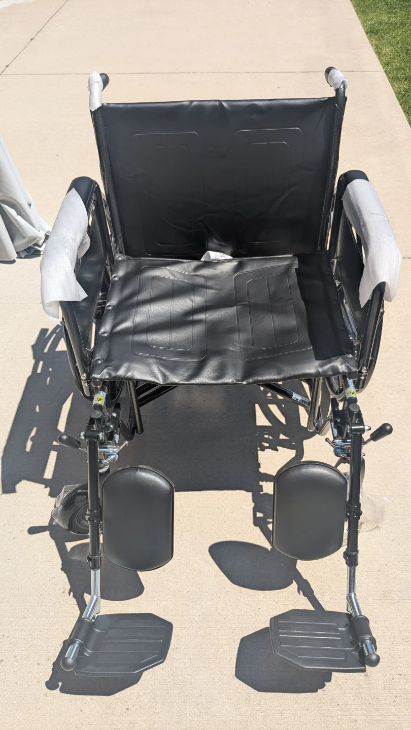 Drive Medical Heavy Duty Sentra Wheelchair - photo 2