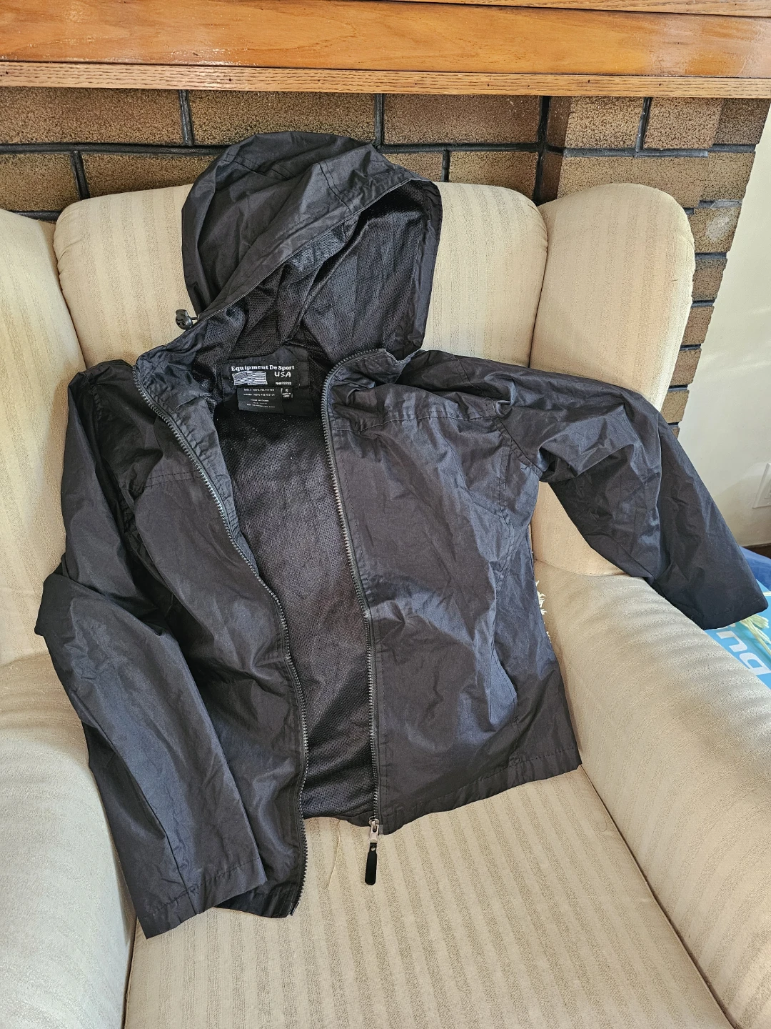 Equipment De Sport Black Windbreaker - photo 2