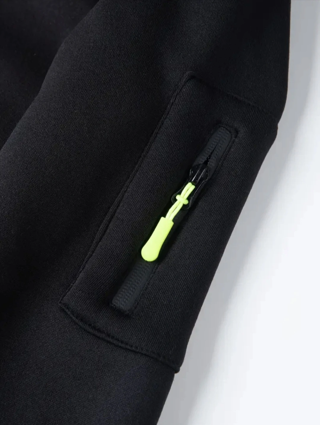 Men's black hooded sweatshirt, half zip. Multiple sizes. - photo 4