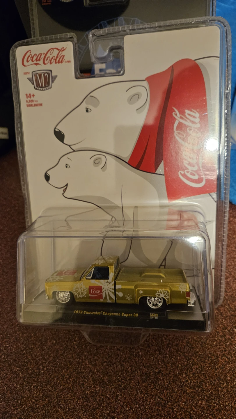 M2 Machines 1973 Chevrolet Cheyenne Super 30 Coca-Cola