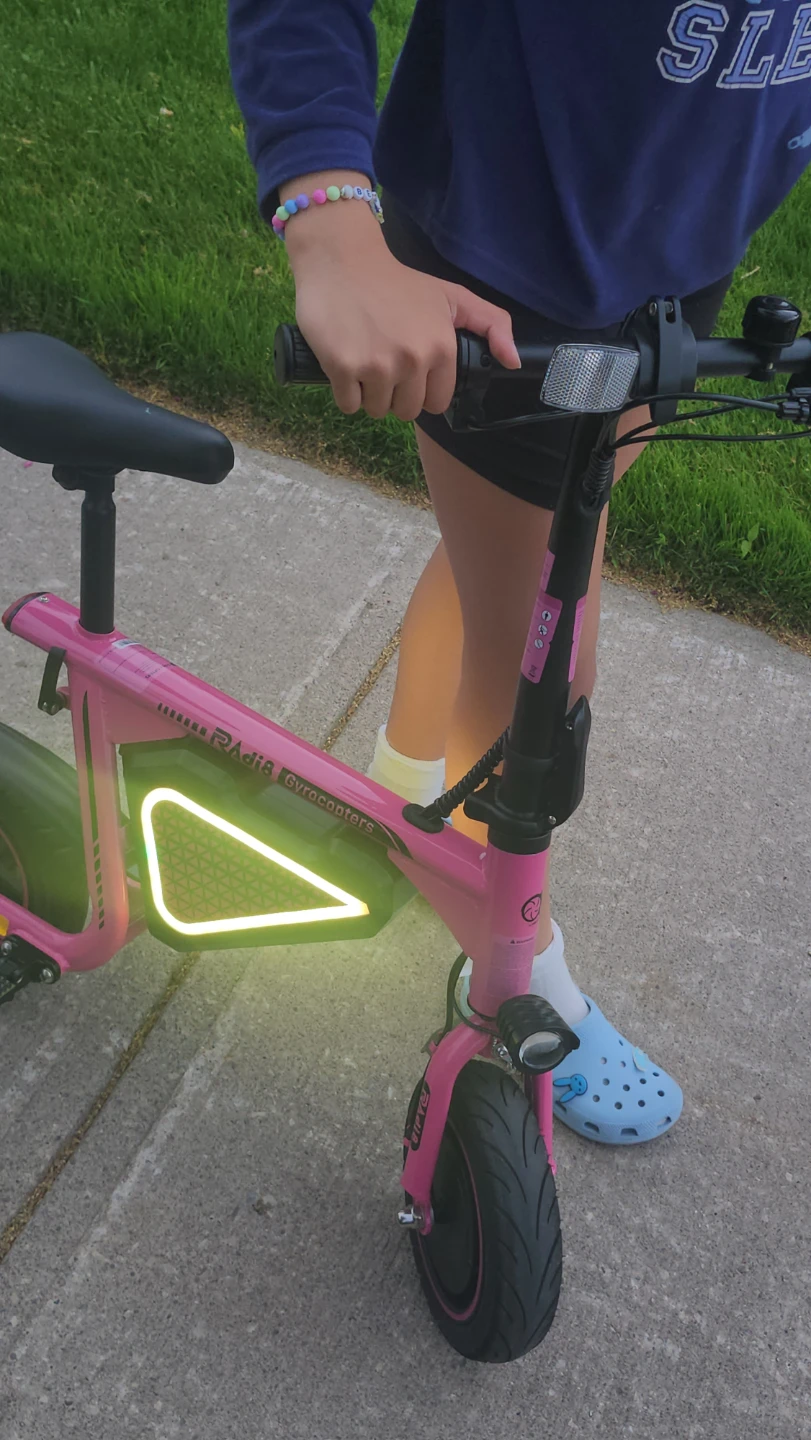 Gyrocopters Radi8 Pink Electric Bike