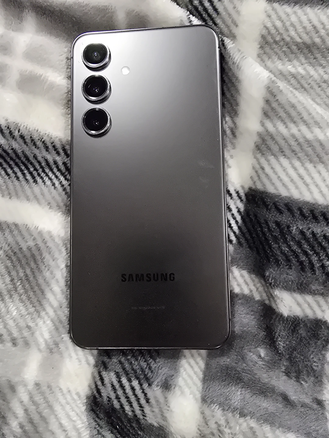 Samsung Galaxy S24 Smartphone