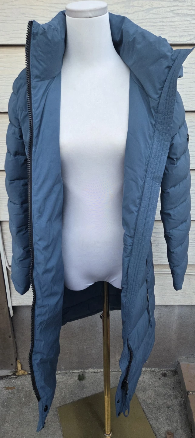 Calvin Klein Blue Puffer Jacket - photo 2