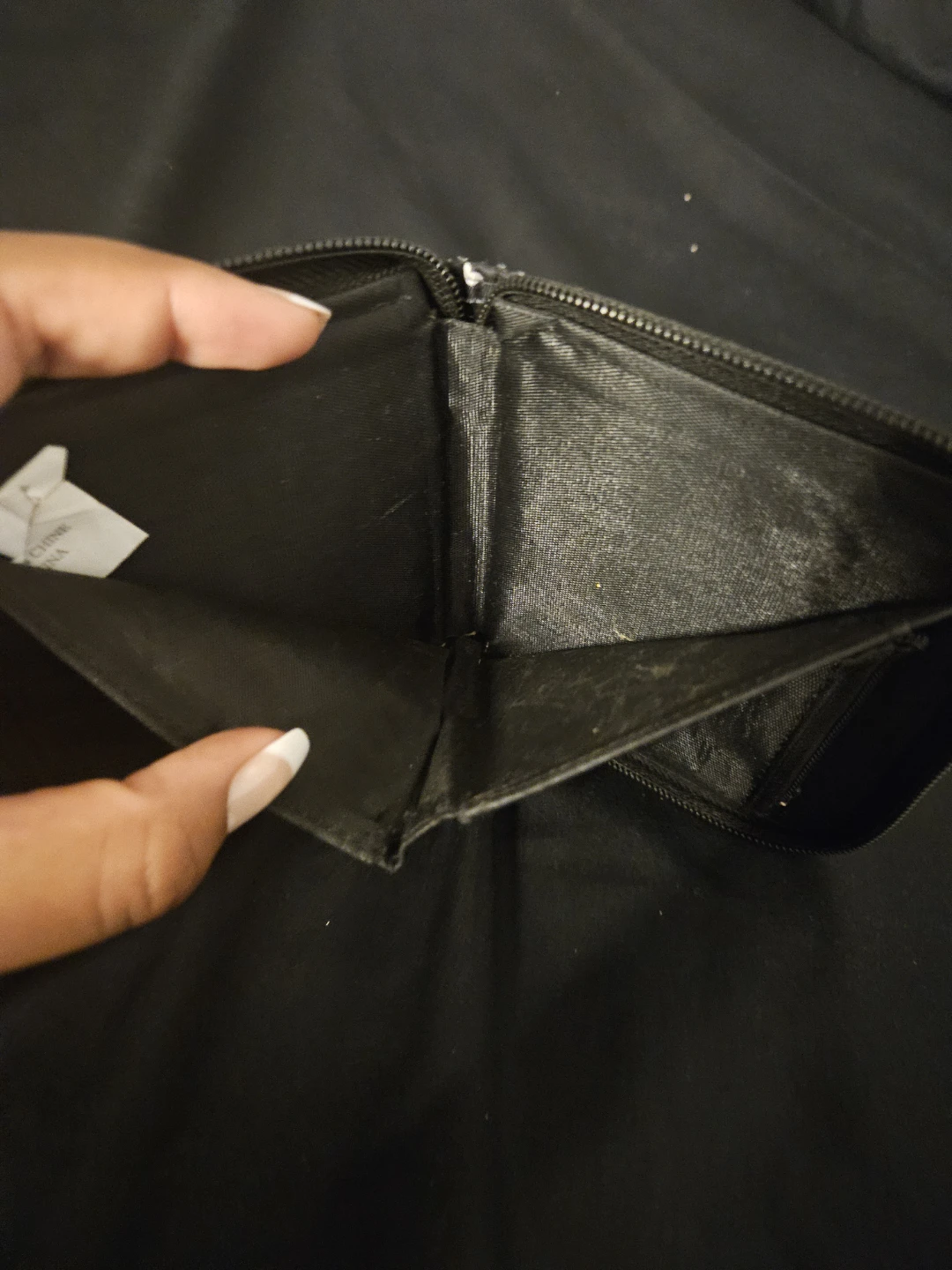 Claire's heart print zipper wallet - photo 4