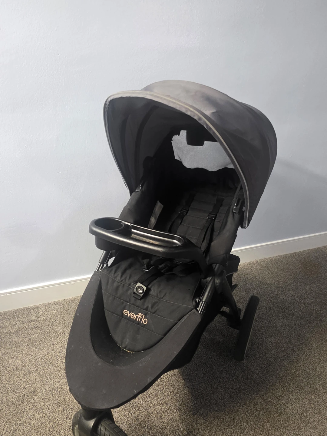 Evenflo Jogging Stroller - Black