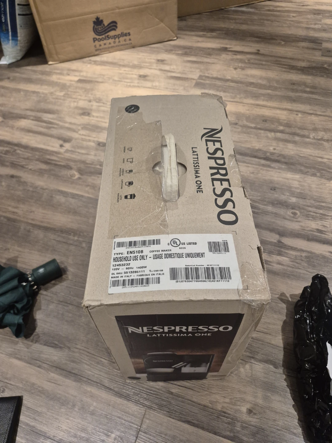 Nespresso Lattissima One Coffee Machine - photo 3