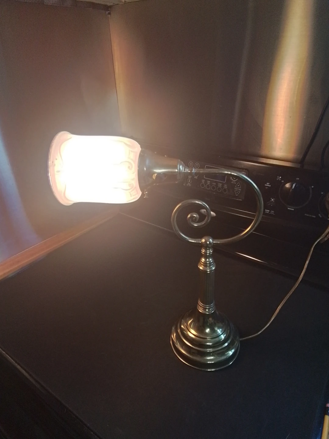 Vintage 1977 L&L WMC Art Nouveau Brass Desk Lamp - photo 3