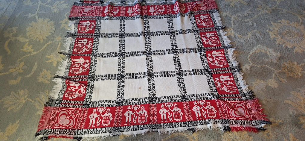 Vintage Folk Art Woven Tablecloth - photo 2