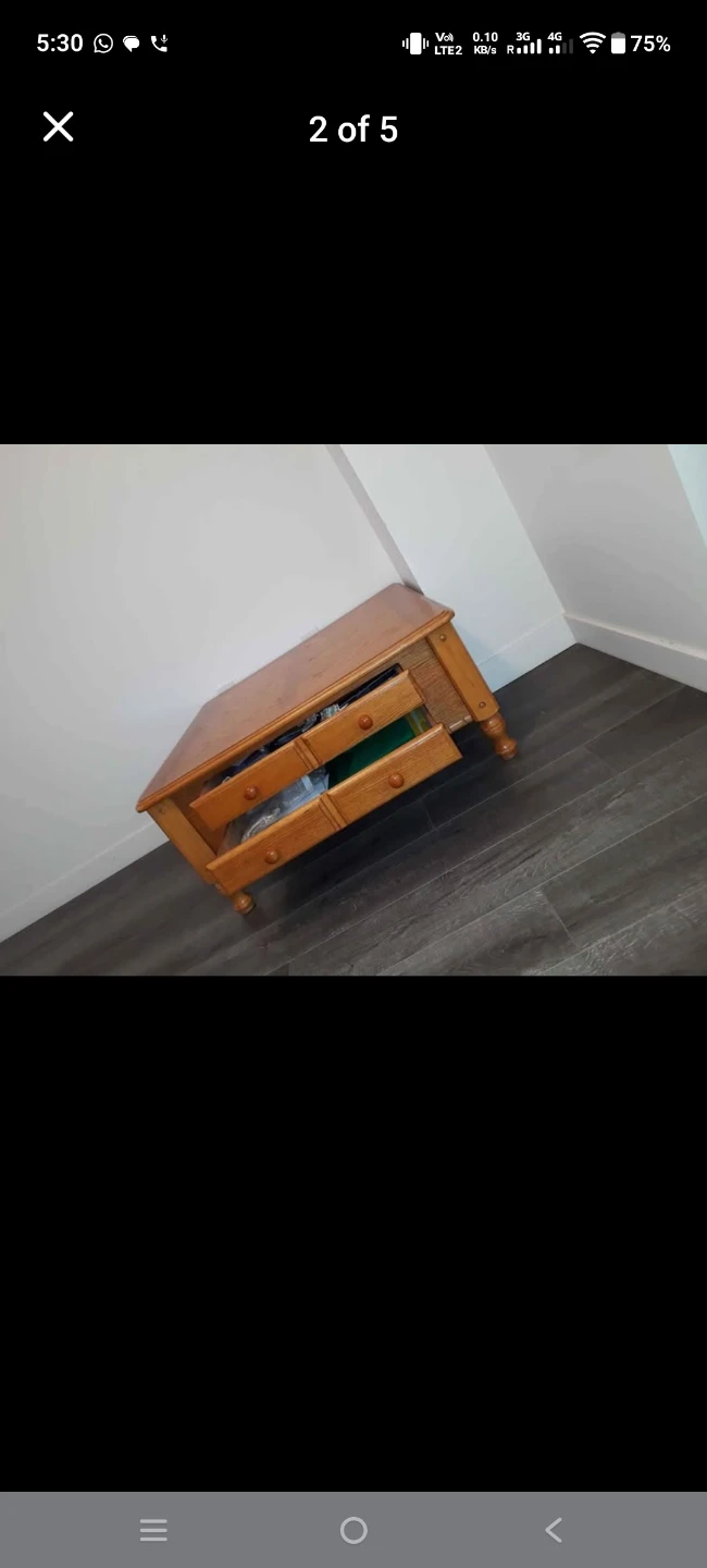 Wooden center coffee table - photo 3
