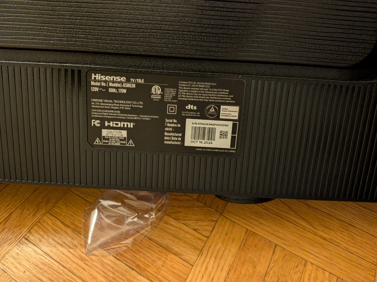 Hisense 65" Smart TV – For Parts/Repair
