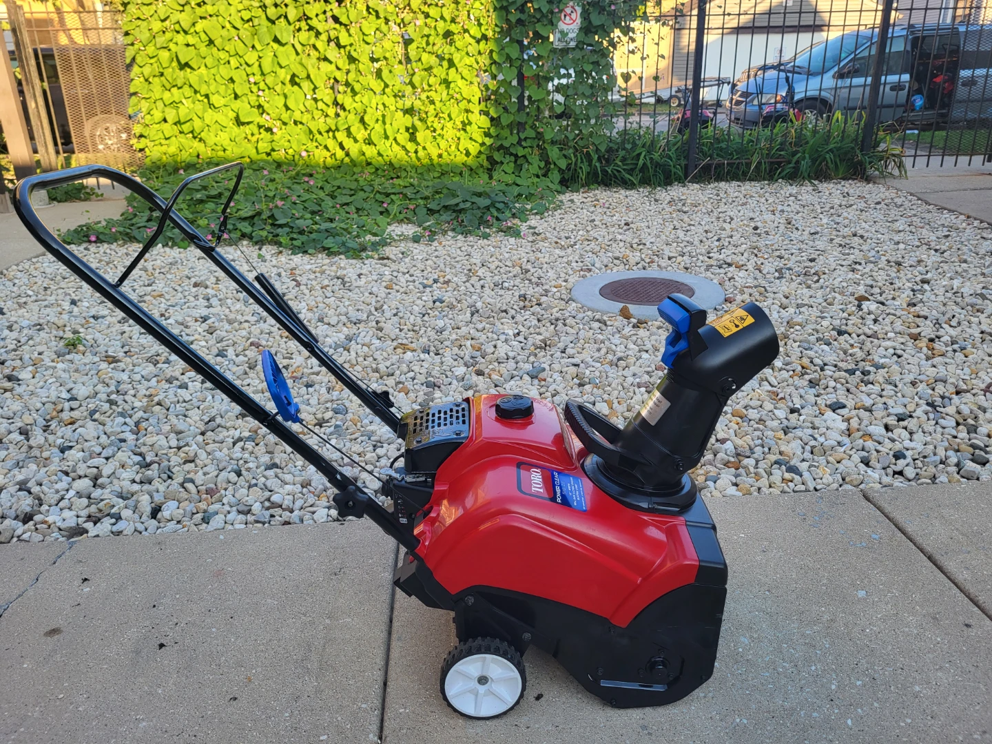 Toro Power Clear 518 ZE Snow Blower - photo 4