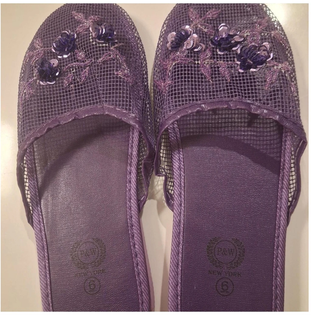 P&W New York Purple Slippers Size 6 - photo 5