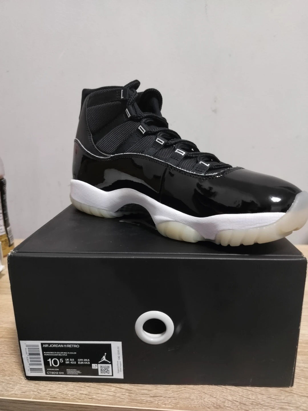 Air Jordan 11 Retro Sneakers Sized 10.5 - photo 2