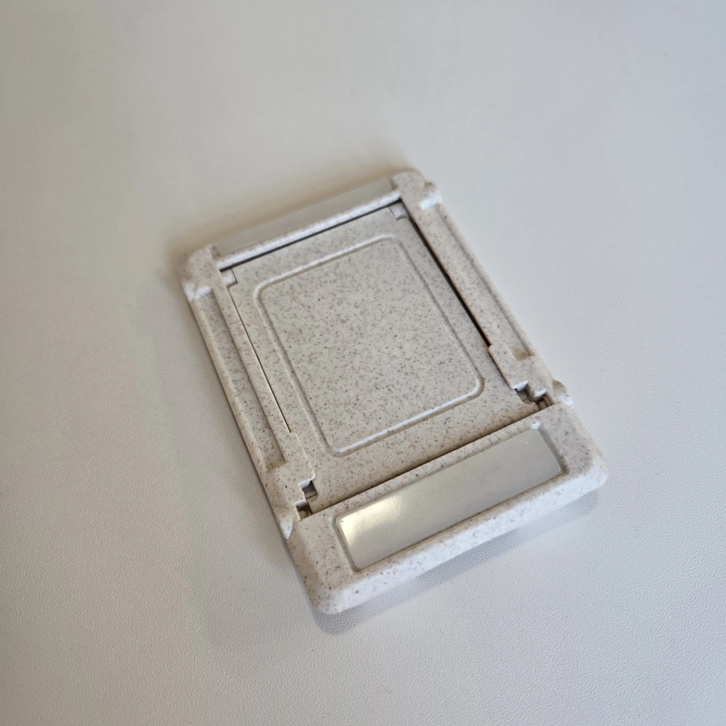 Phone Stand and Charging Cable - photo 3
