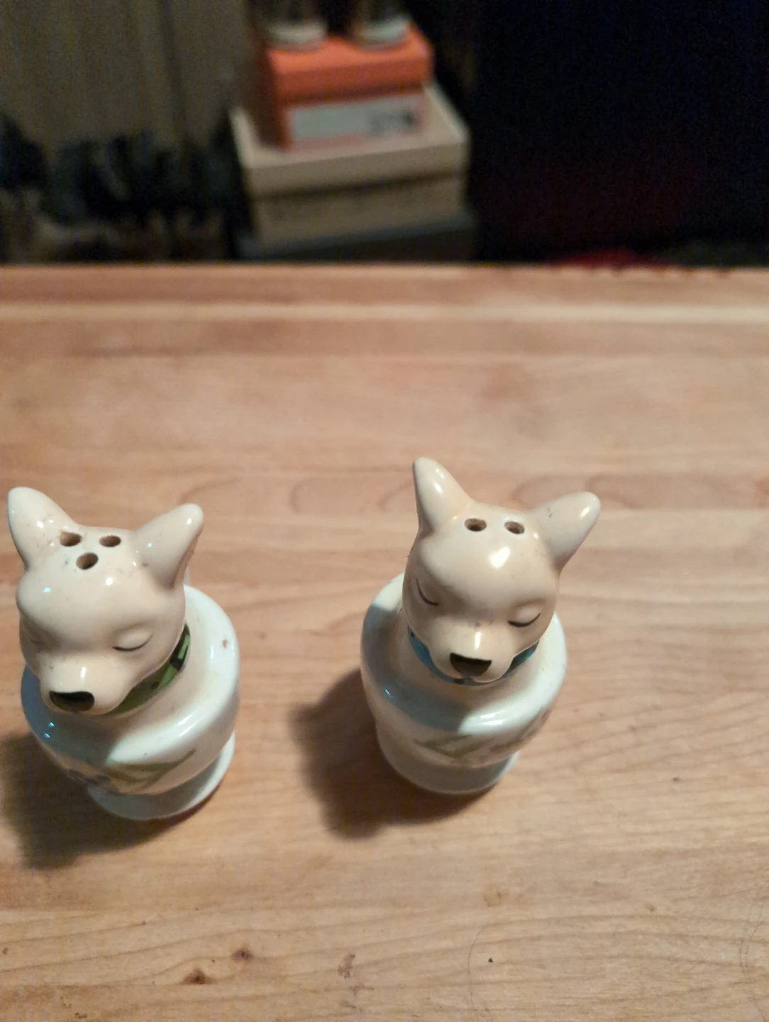 Ceramic Dog Salt and Pepper Shakers - photo 2